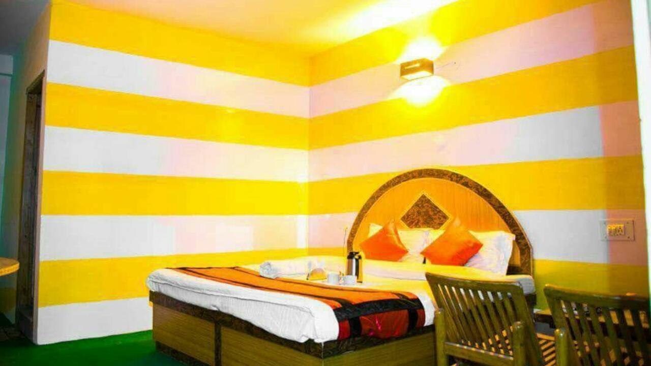 Hotel Apple Villa Manāli Buitenkant foto